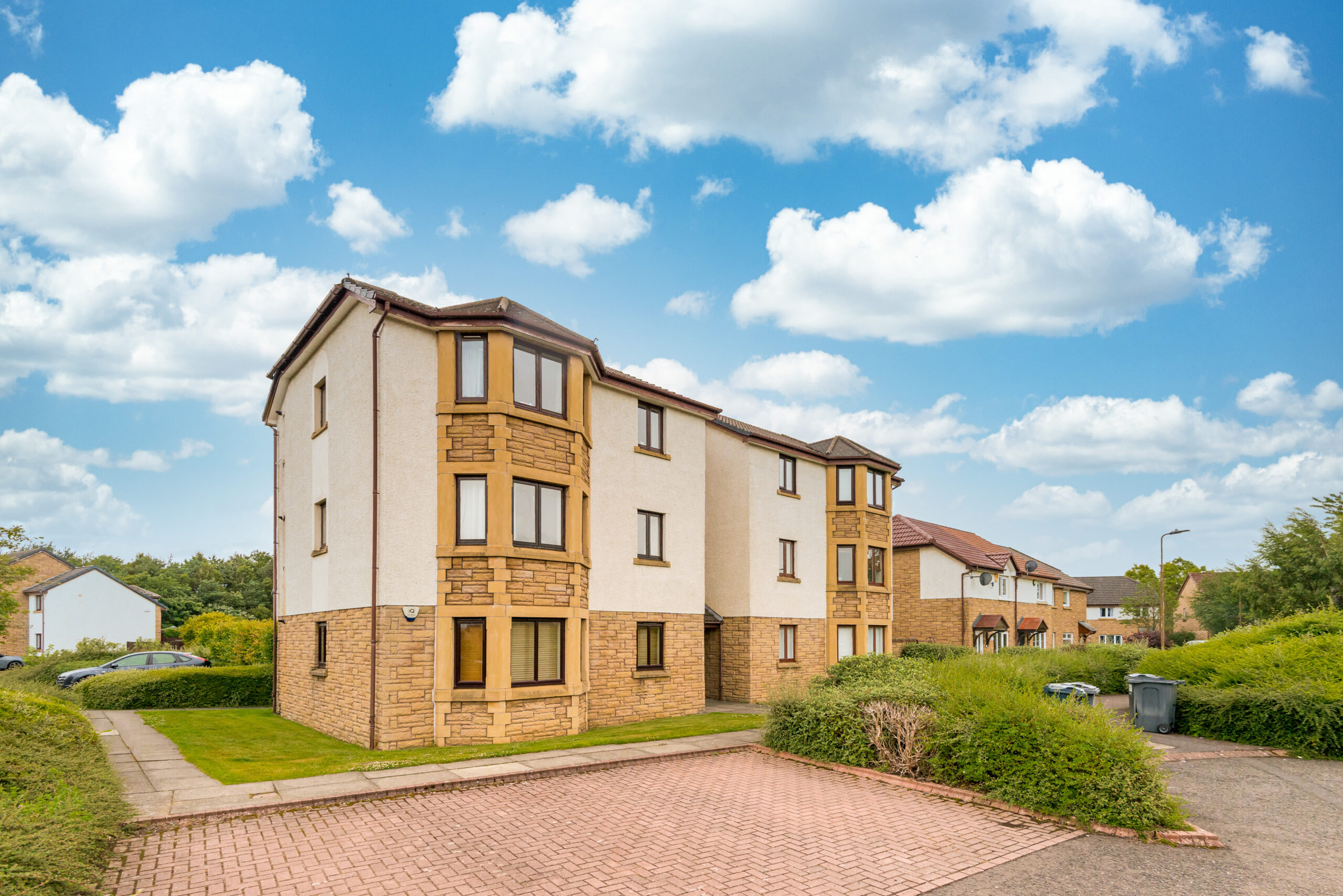 42/4 Gogarloch Syke, Edinburgh EH12 9jB