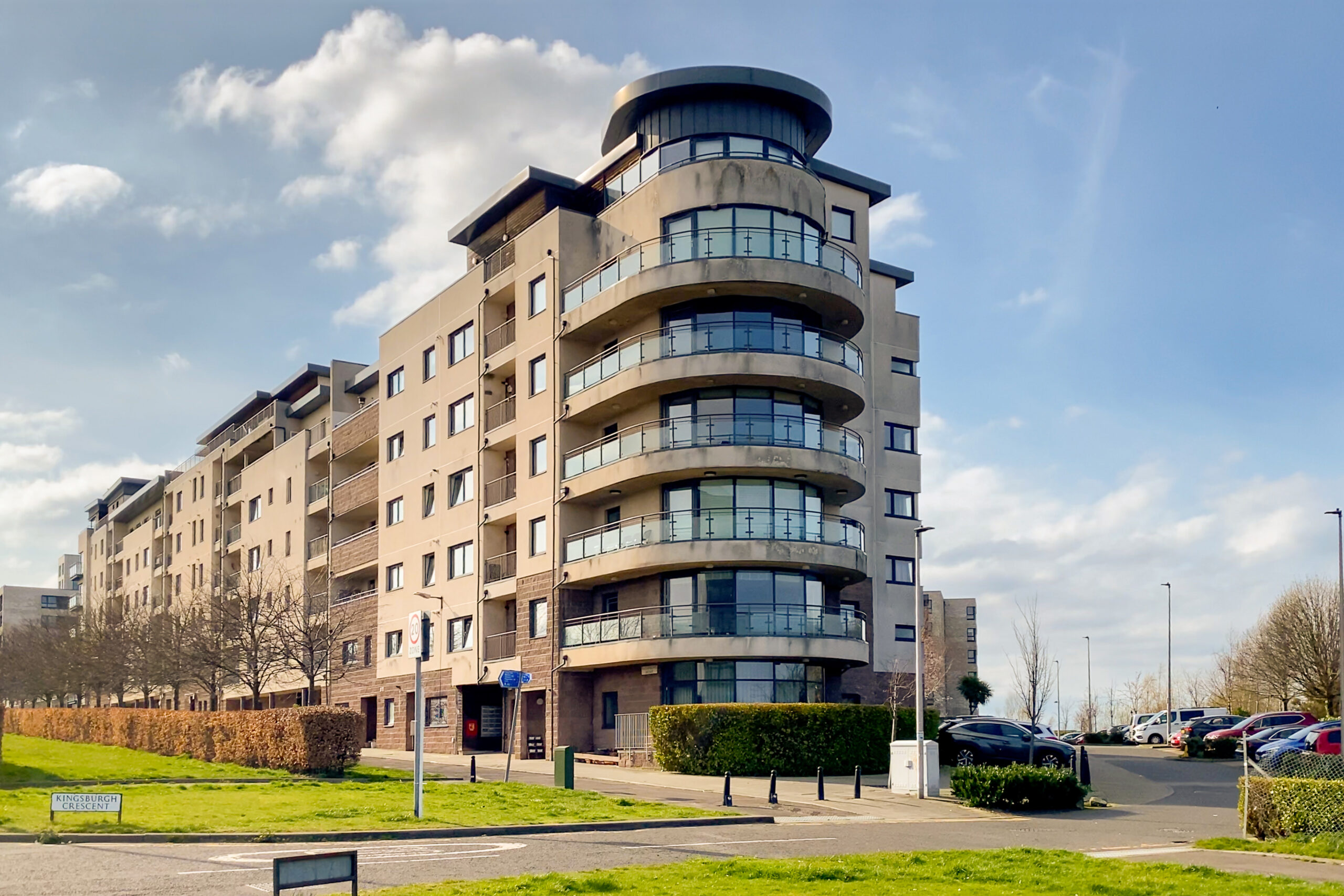 55/10 Waterfront Avenue, Edinburgh, EH5 1JD